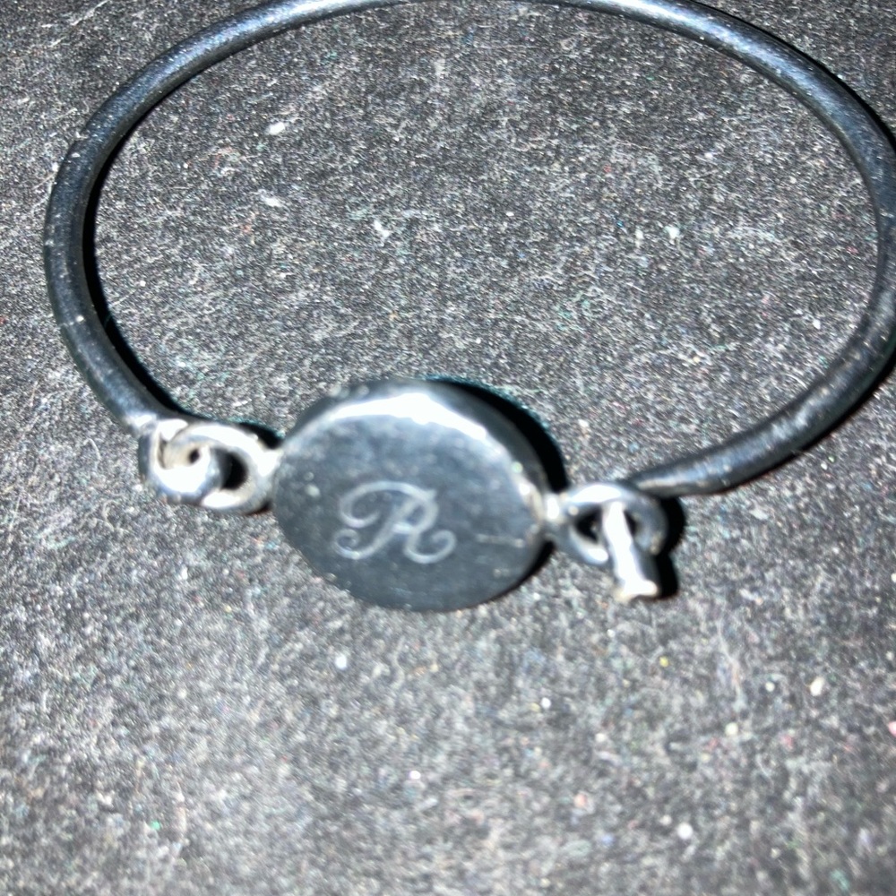 Sterling Silver Initial Bracelet (R) - Picture 5 of 10